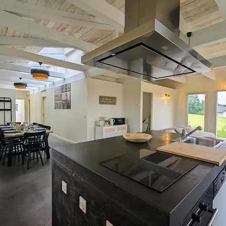 Tatil Evi Renove Avec Terrasse, Randonnees Et Activites Culturelles En Haute-loire - Fr-1-582-470 *